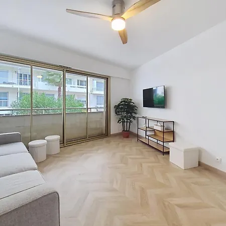 Bleu De Juan Apartment Antibes